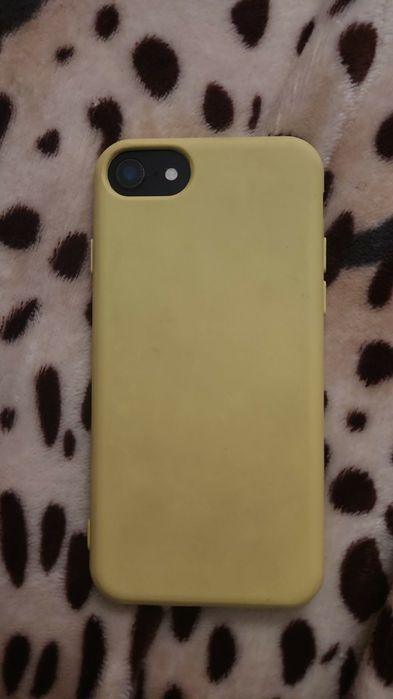 Pachet 2 iPhone – iPhone XR + iPhone 8 | Funcționale | Preț bun