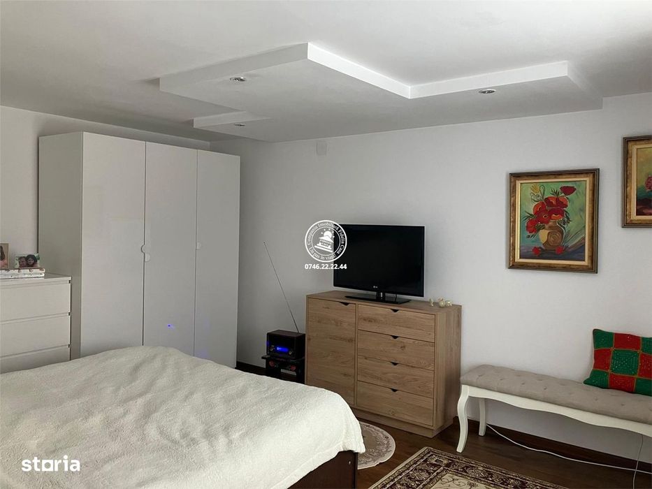 Vila de vanzare Stejari