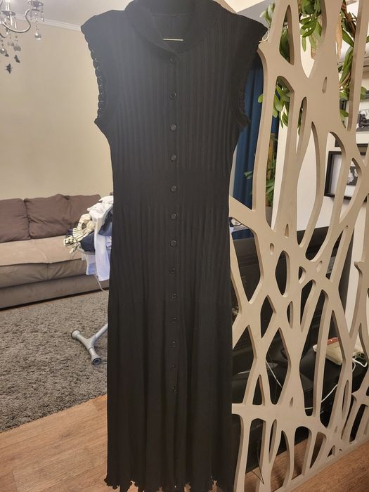 Платье шикарное база Sandro