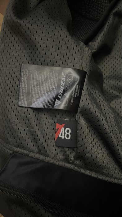 Мотокуртка фирмы Dainese оригинал италия