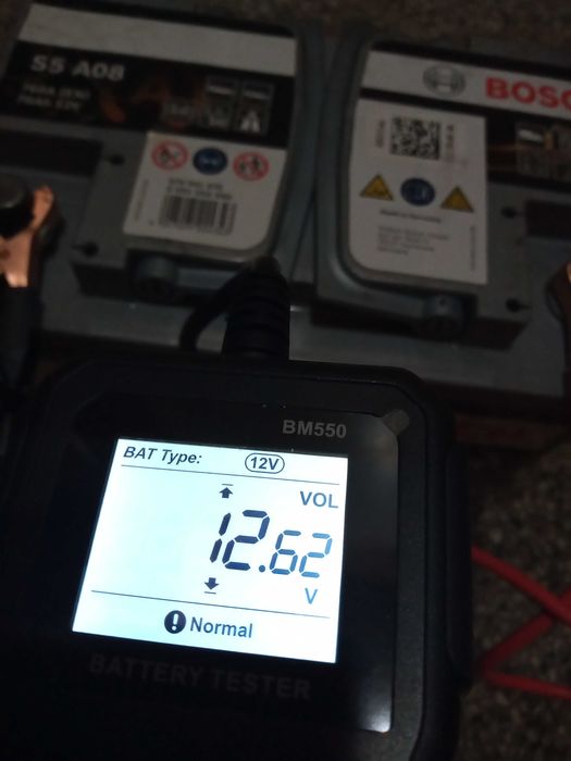 Акумулатори BOSCH AGM - 2 бр. ( 54 Ah и 70 Ah )