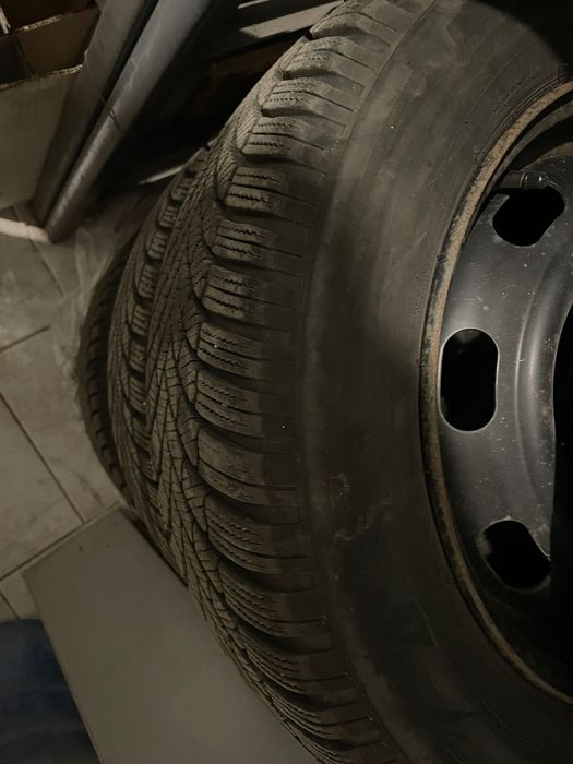 4 зимни гуми Bridgestone Blizzak LM005 195/65/15 с джанти, Citroen C4