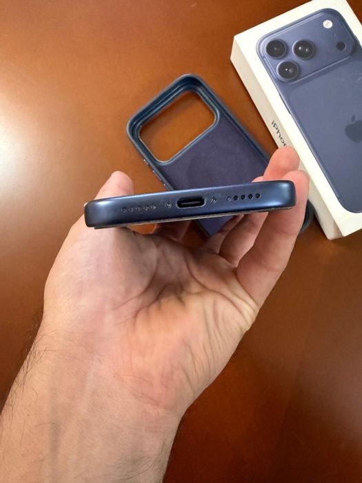Продаю Iphone 17 pro, 256 GB EAC