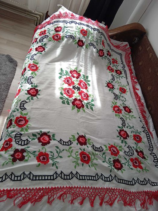 Fete de masa cu vechime