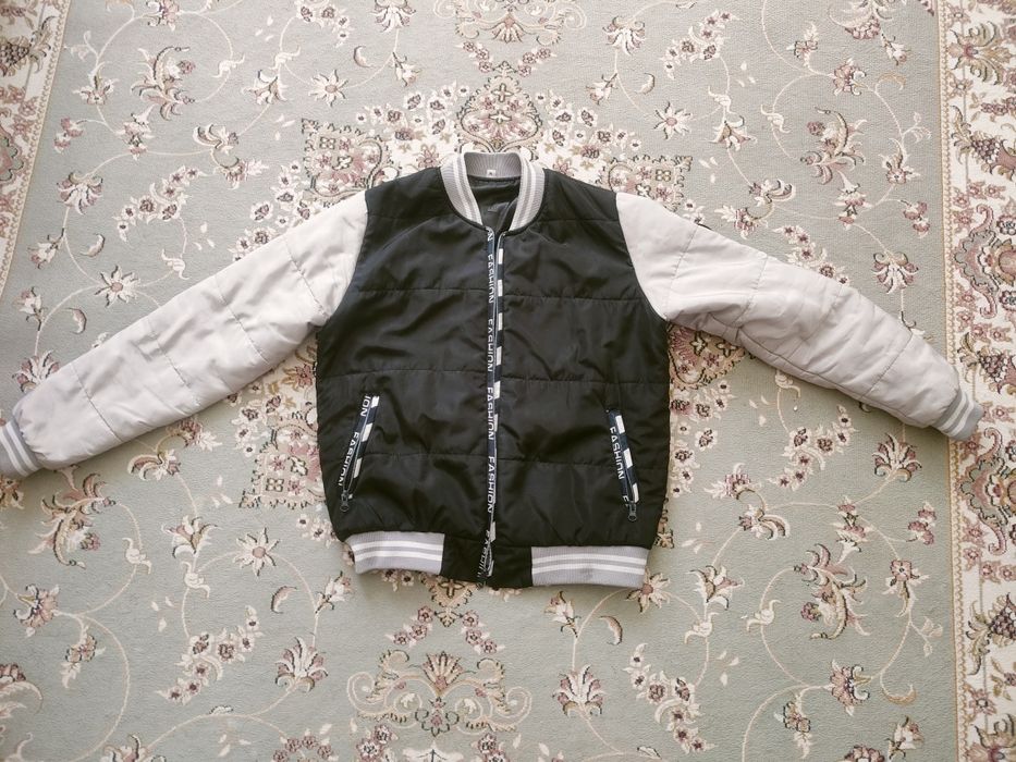 Бомбер верхняя одежда