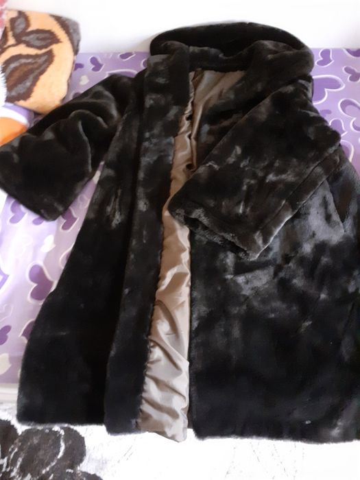 Haina blana sintetică măr 50 culoare maro