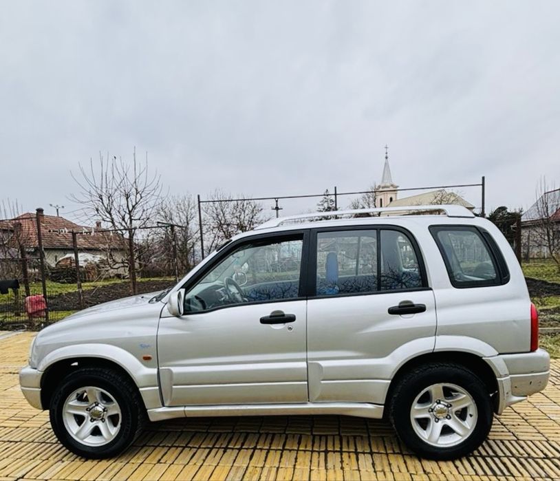 Suzuki Grand Vitara Freestyle 2.0i 128CP 4x4Mic\Mare *Recent adusa*