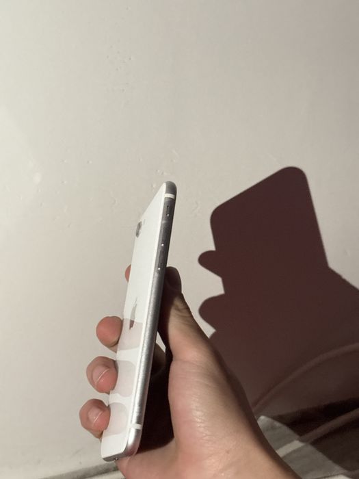 Iphone se 2020 64gb