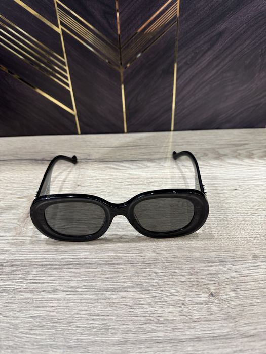 Солнцезащитные очки Loewe