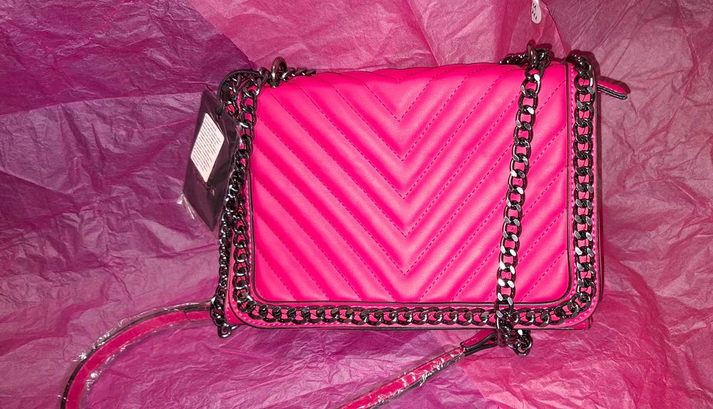 Geantă Fucsia - Cu etichetă