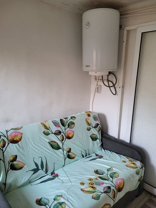 Inchiriez casa chercea