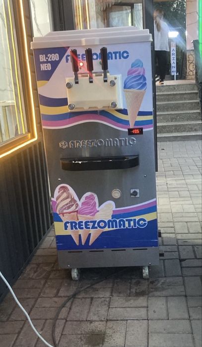 Мороженое аппарат