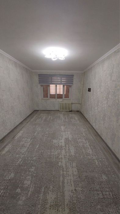Чиланзар 25.  Продажа. Срочная. 2 х комнатная 2 х 6