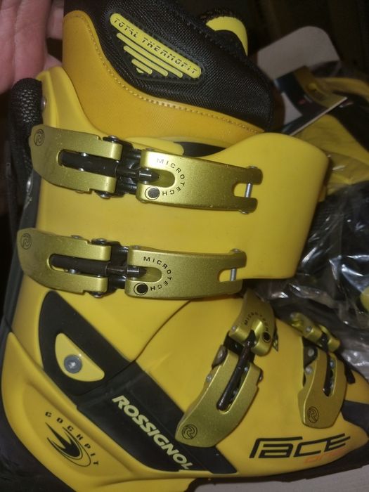 Vand clapari ski Rosignol