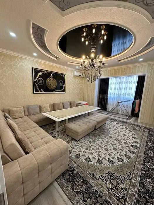 Mirobod Oybek metro yaqnida 2xonali kvartira ijaraga beriladi.