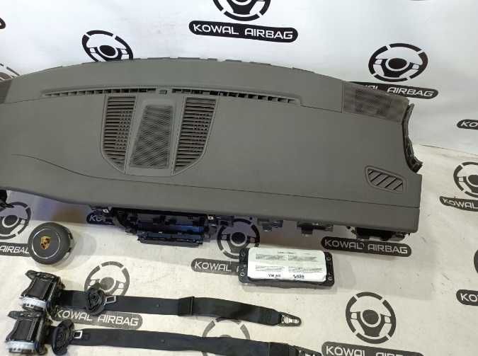 Porsche Macan - plansa bord GRI - centuri de siguranta - kit airbag