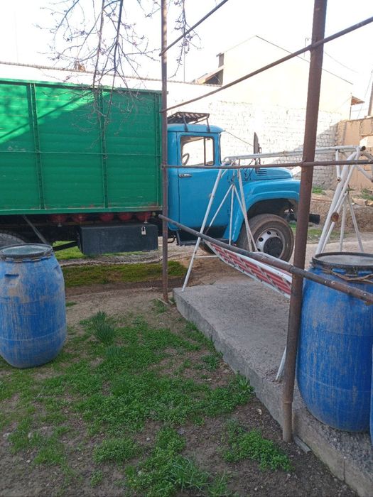 zil 130 sotamiz kelishgan holda