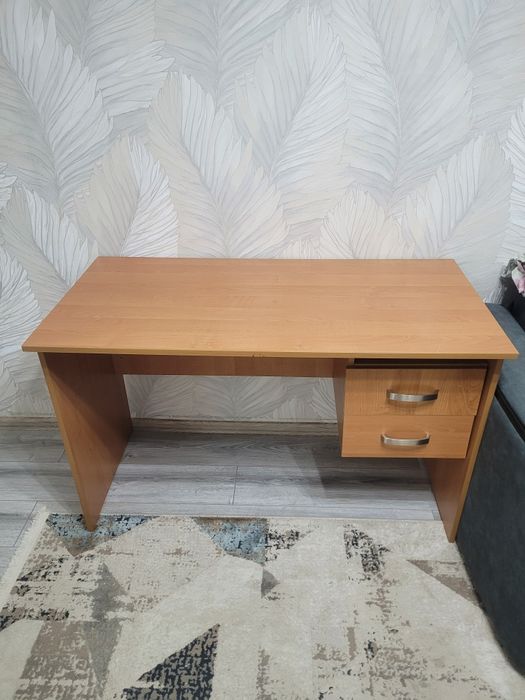 Продается рабочий стол