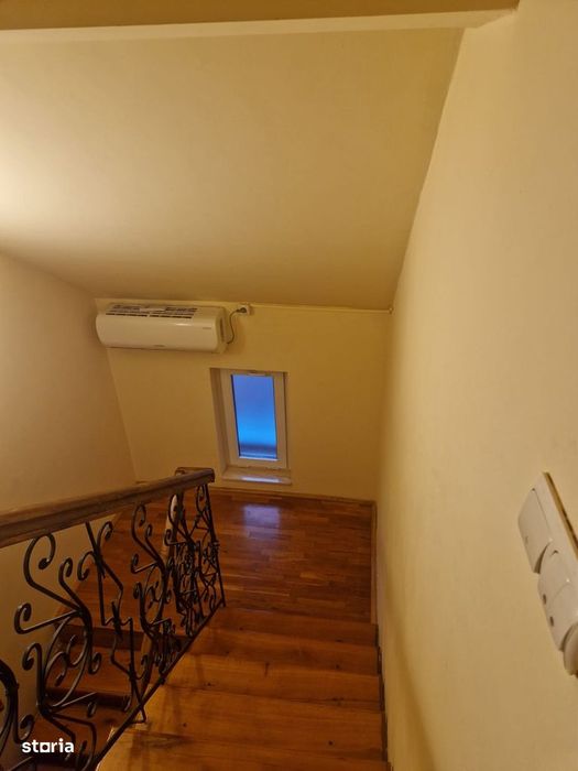 Casă de vânzare zona centrală