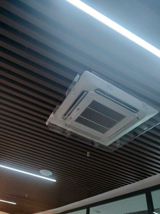 Защитный экран для фанкойла из Оргстекла, толщина 2,6мм.