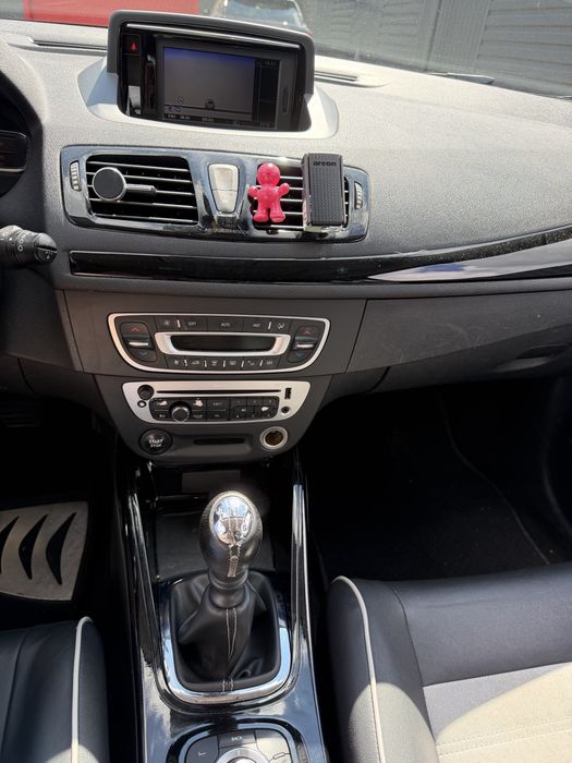 Renault Megane III Break 2012 | BOSE | Navi | Încălzire scaune | Cameră marșarier | Fără investiții