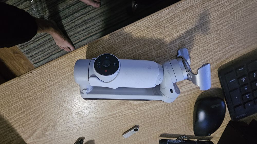 Sistem stabilizare DJI Osmo