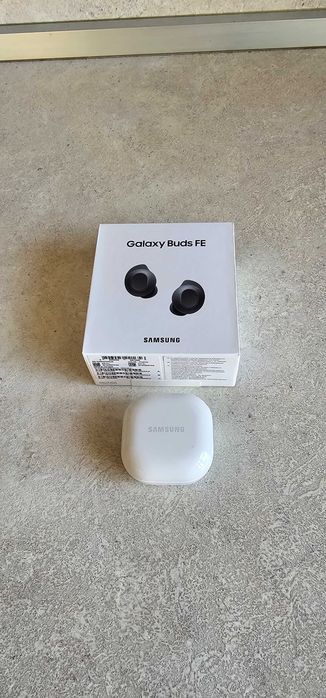 Слушалки Samsung GALAXY Buds FE