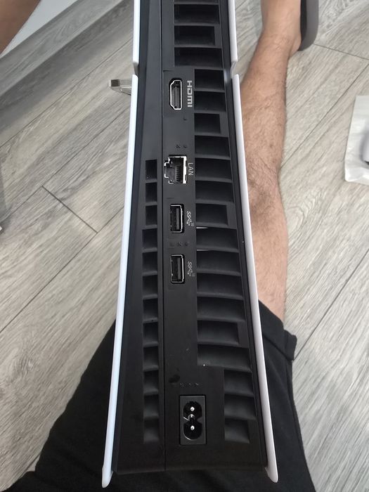 Ps5 slim disk 1tb fullbox(ca nou)+2controllere