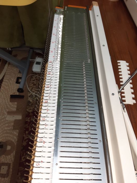 Вязальная машина Silver Reed SK 150