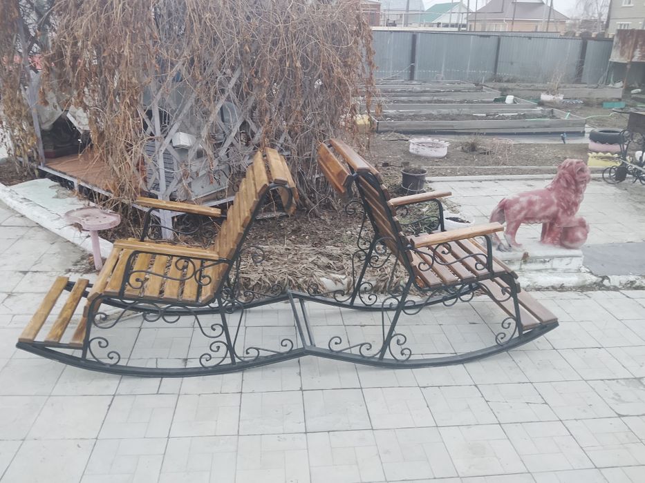 Кресло качалка для дачи