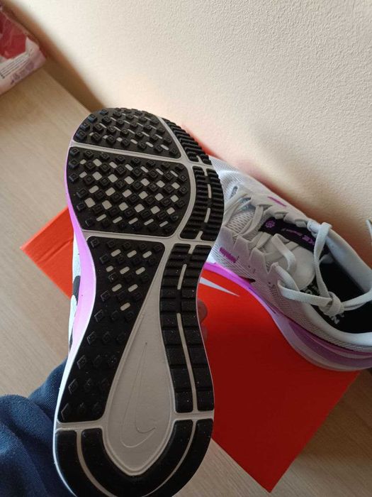 Маратонки спортни обувки женски Nike Air Zoom Structure 38.5 номер