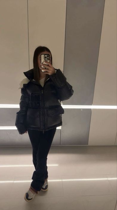 Пуховик Moncler