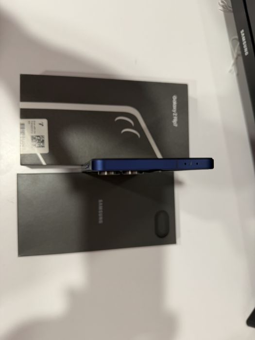 Vand Galaxy Z flip 7