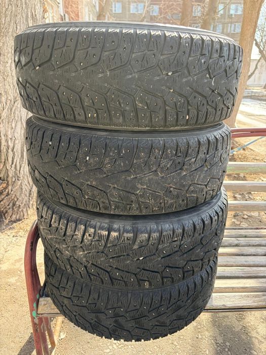 Шины на автомобиль