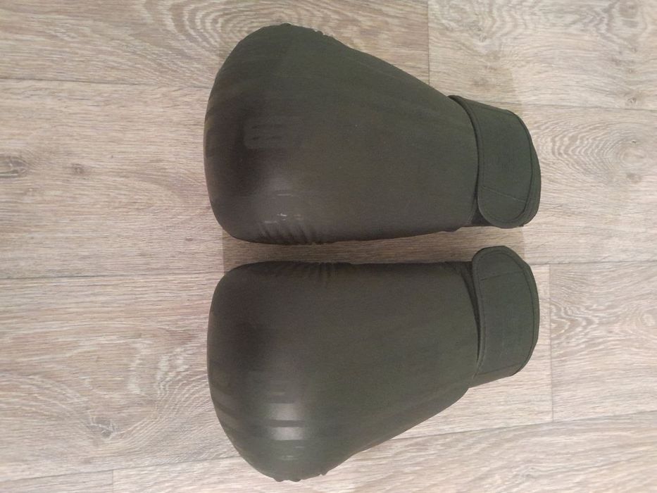 Боксерские перчатки 14 унций