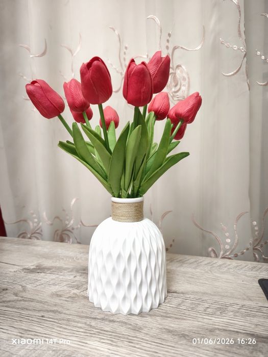 Dekorativ sun’iy gullar lola Декоративные искусственные цветы