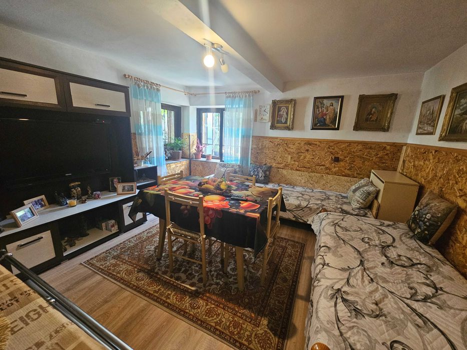 Продава се Къща в Радомир - 70 кв.м за 3143 €/кв.м - Снимка #13