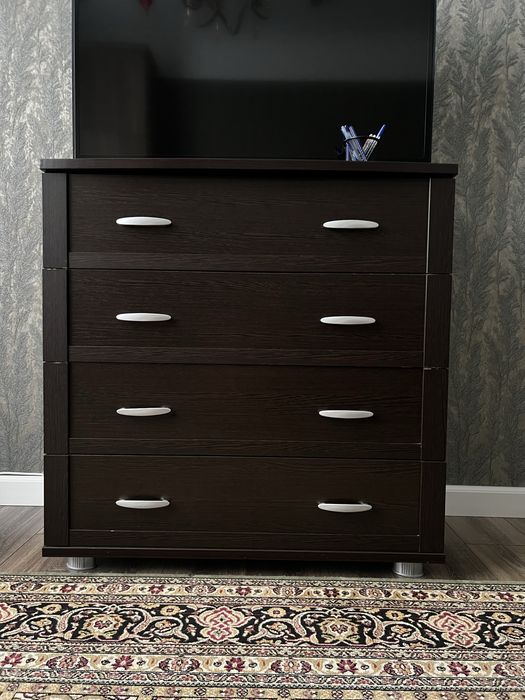 Продается комод в хорошем состоянии, цена договорная