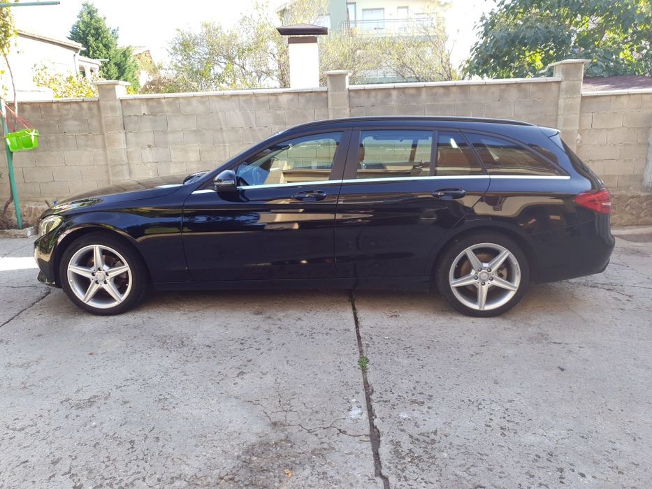 Продавам мерцедес 200с напълно обслужен