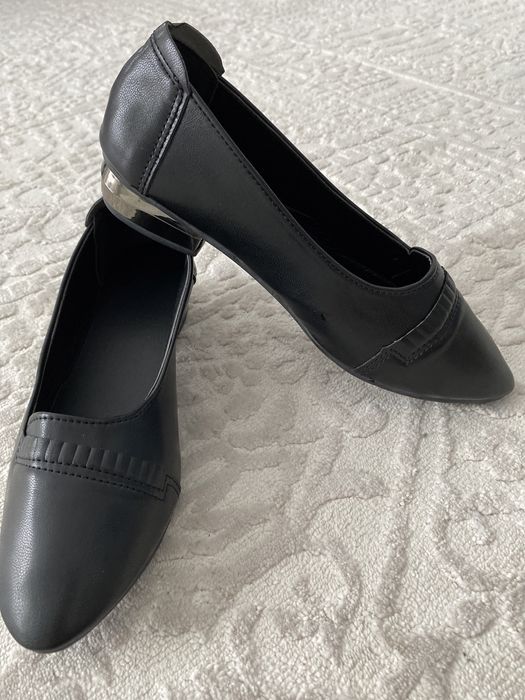 Женская обувь