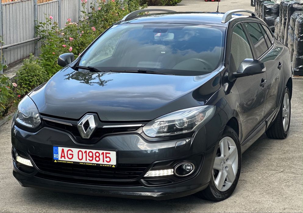 Renault Megane/1.5 dci/ Succes Energy/Istoric complet/ Scaune incalzite/Spalatoare faruri