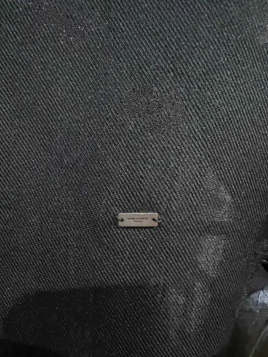 Saint Laurent шал