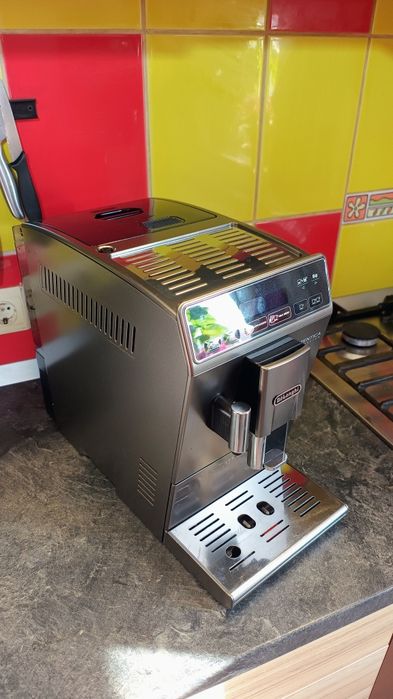 Espresor, aparat de cafea DeLonghi Autentica