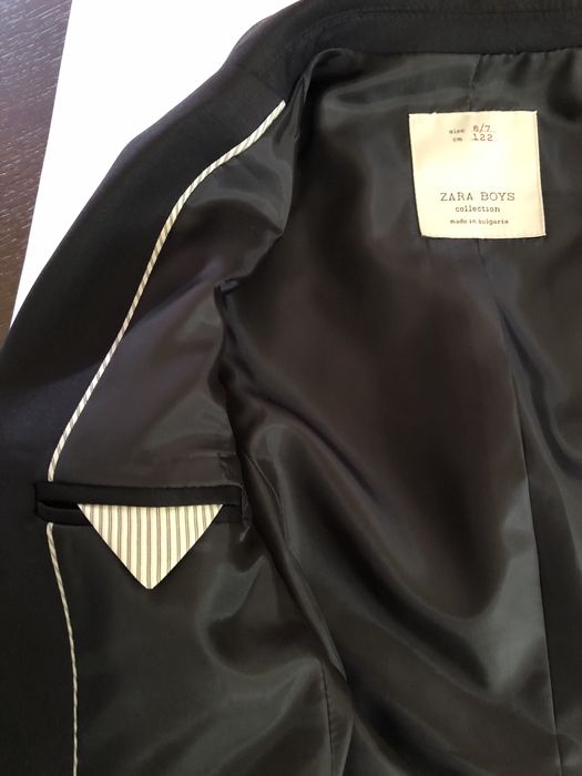 Продам новый детский костюм