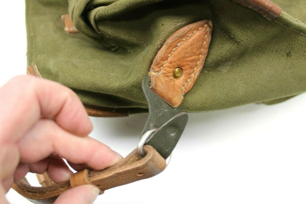 Раници от дебел брезент