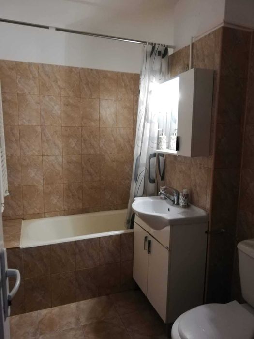 Apartament – Topoloveni - Mai multe