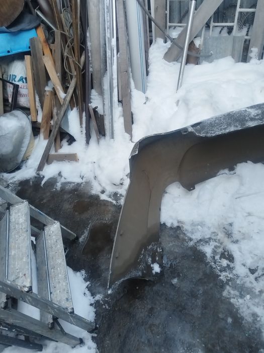 Задний бампер на Дэу Нексия