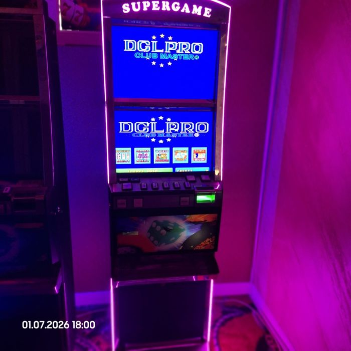 Vand Slot machine 77777 pacanele