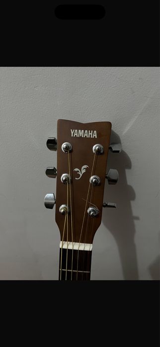 Гитара акустическая Yamaha