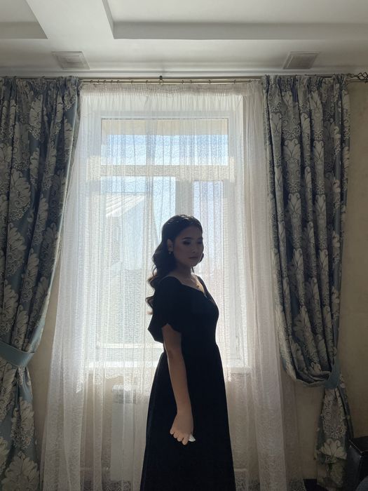 Платье вечернее черное длина миди